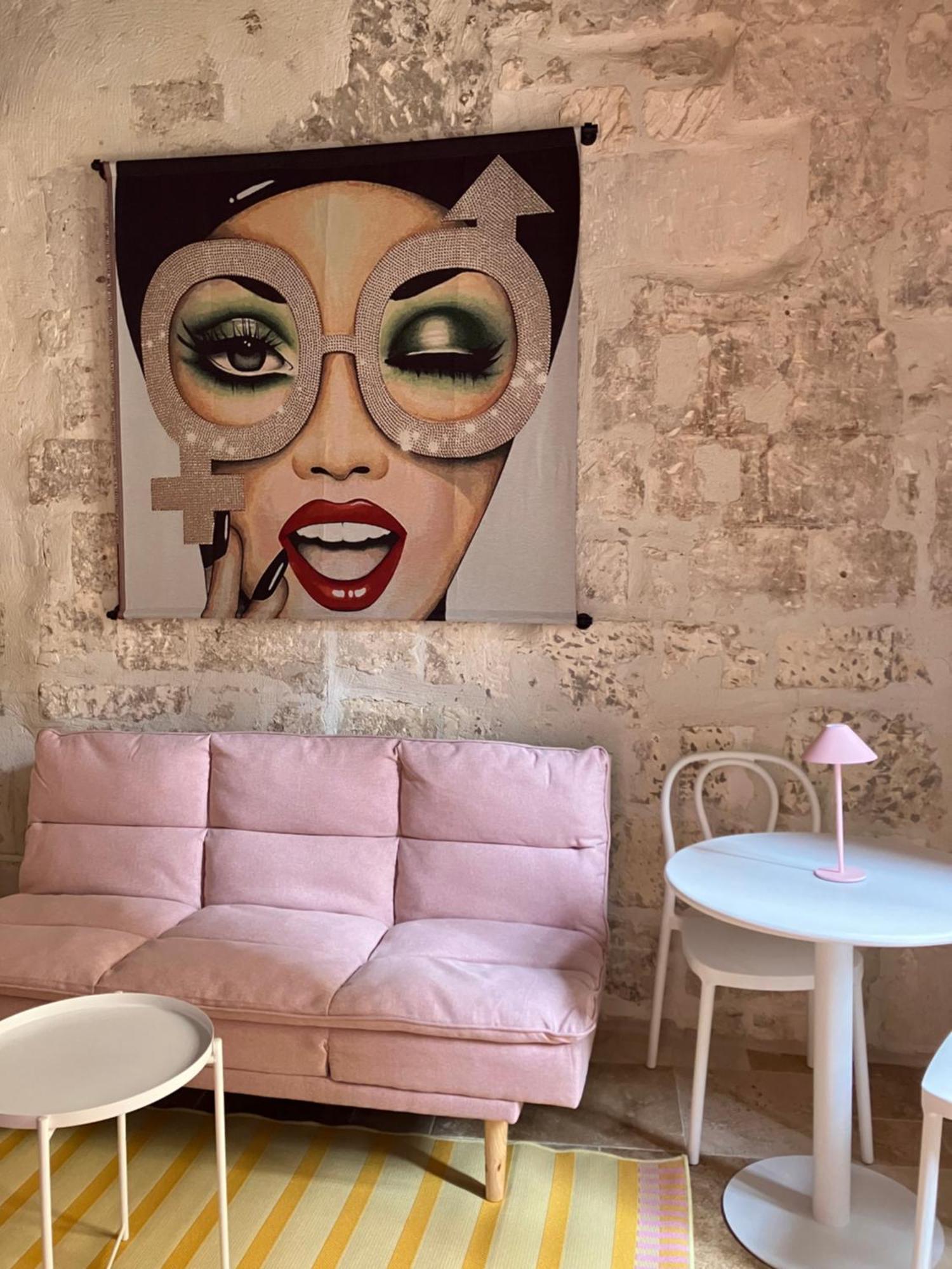 Pop'Arles Apartment Bagian luar foto