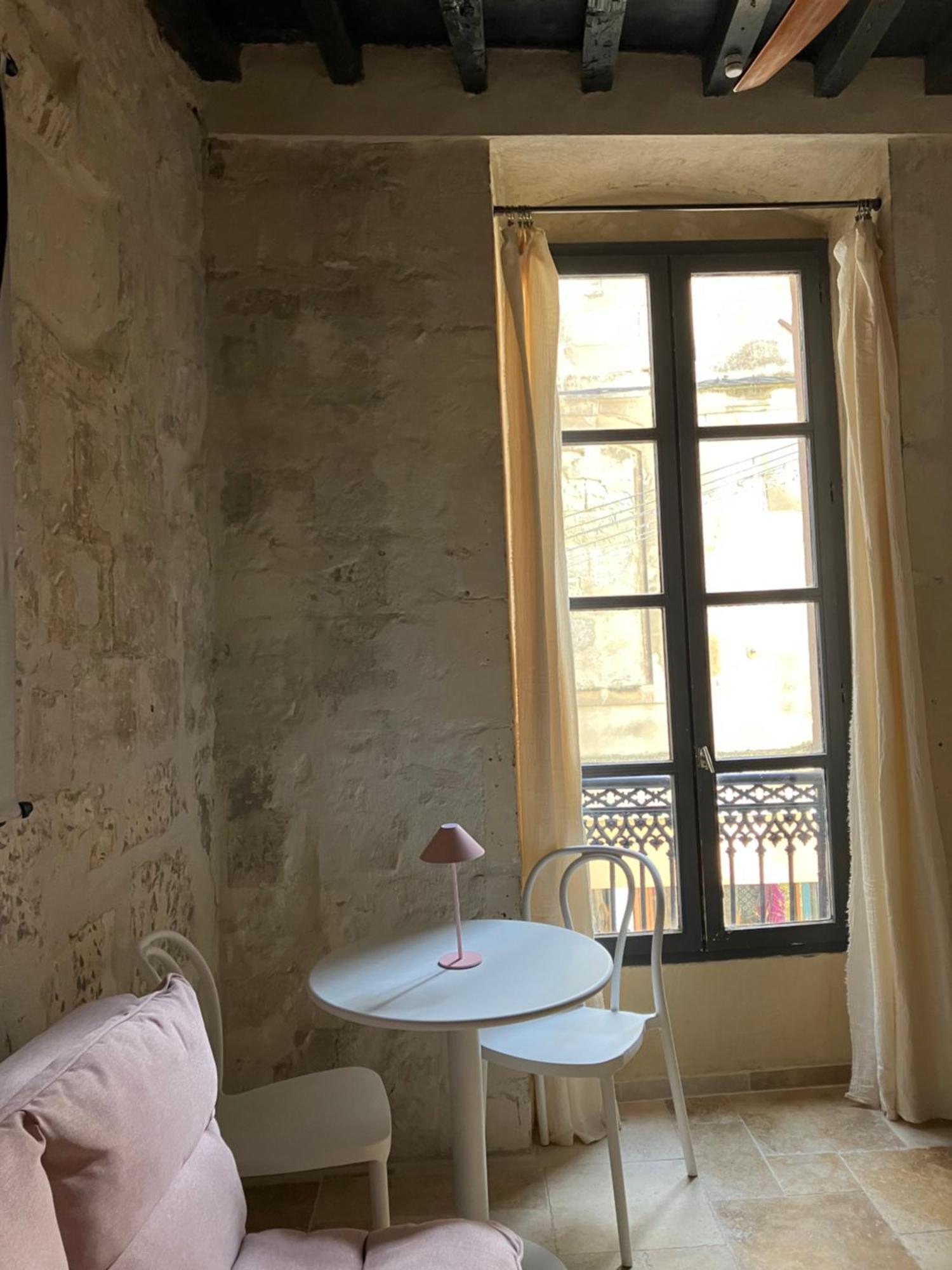 Pop'Arles Apartment Bagian luar foto